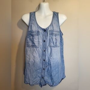 Reitmans Light Blue Button-Front Tank Top, Size Small